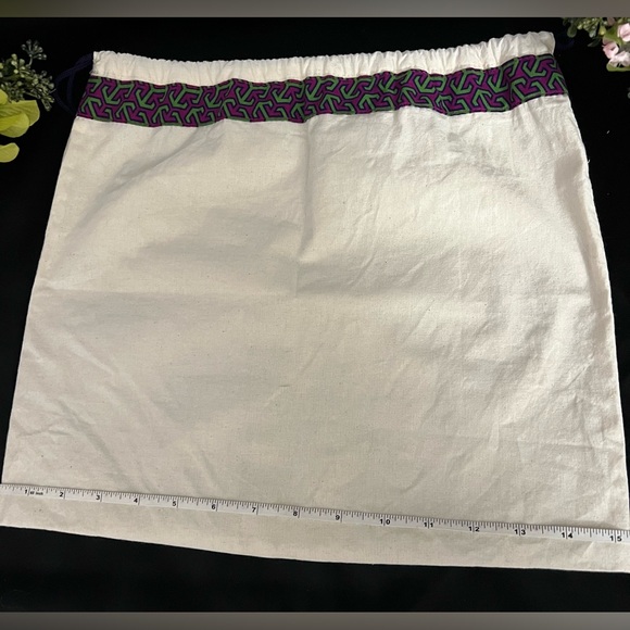 Tory Burch Dustbag - Picture 3 of 3